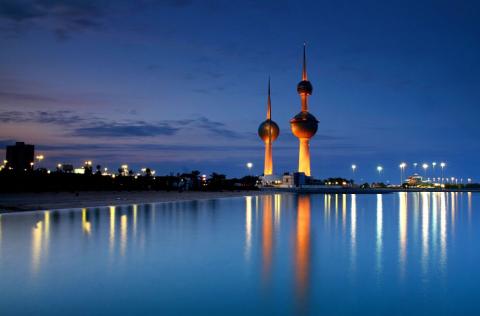 الكويت.. إبعاد نهائي لمن يقود بدون رخصة الكويت.. إبعاد نهائي لمن يقود بدون رخصة