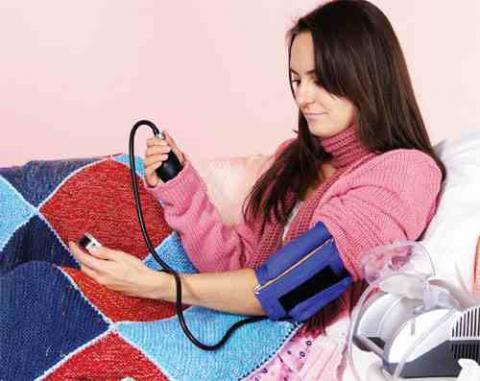 «حمض الفوليك» يقي من السكتات الدماغية بين مرضى ضغط الدم المرتفع «حمض الفوليك» يقي من السكتات الدماغية بين مرضى ضغط الدم المرتفع