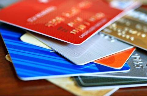 تقرير: تطبيقات اندرويد المصممة لسرقة البيانات المالية ازدادت بنسبة 500 بالمائة تقرير: تطبيقات اندرويد المصممة لسرقة البيانات المالية ازدادت بنسبة 500 بالمائة