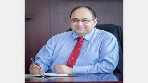 الإمارات تعتمد تكنولوجيا جديدة لتوليد المياه من الهواء الإمارات تعتمد تكنولوجيا جديدة لتوليد المياه من الهواء